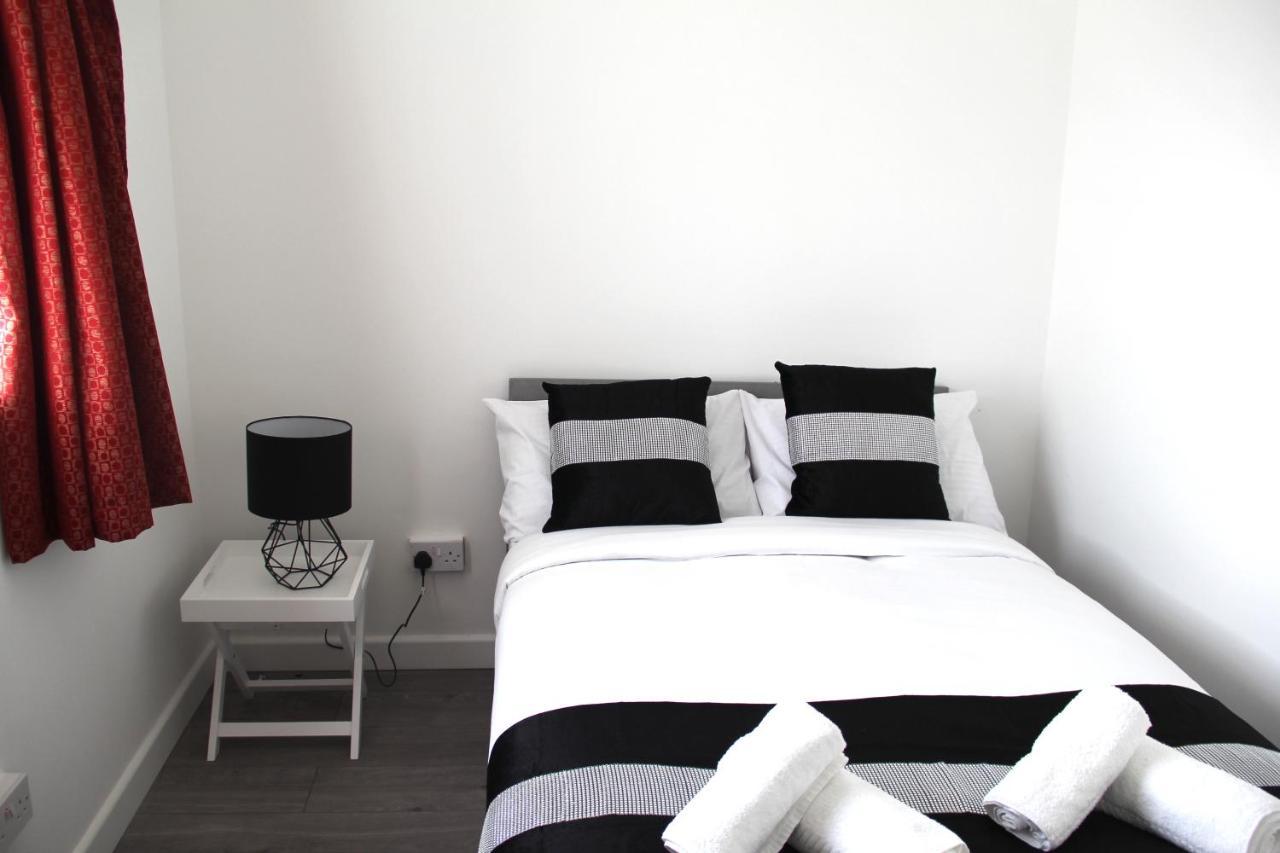 Coolfin House-Close To Excel, Contractors, Relocators, Paid Parking Βίλα Λονδίνο Εξωτερικό φωτογραφία