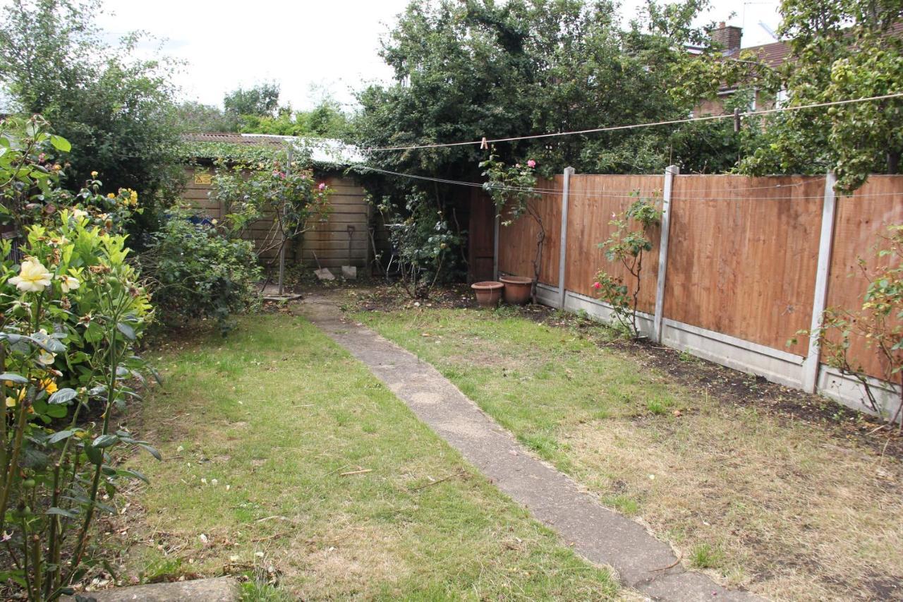 Coolfin House-Close To Excel, Contractors, Relocators, Paid Parking Βίλα Λονδίνο Εξωτερικό φωτογραφία